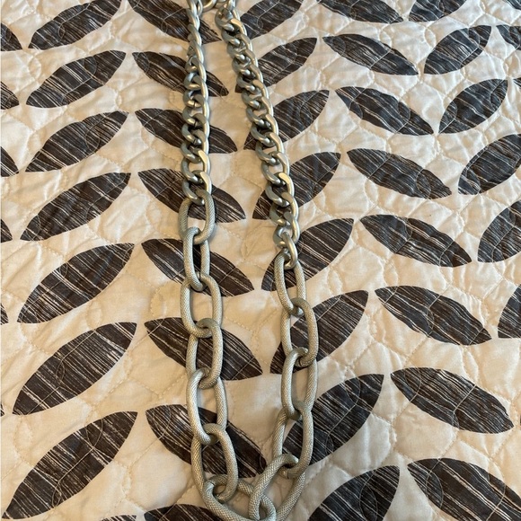 Necklace hrh collection - Picture 3 of 5